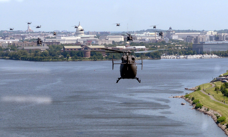Illustration for article titled These Elite Military Helicopter Units Fly Washington's Power Players